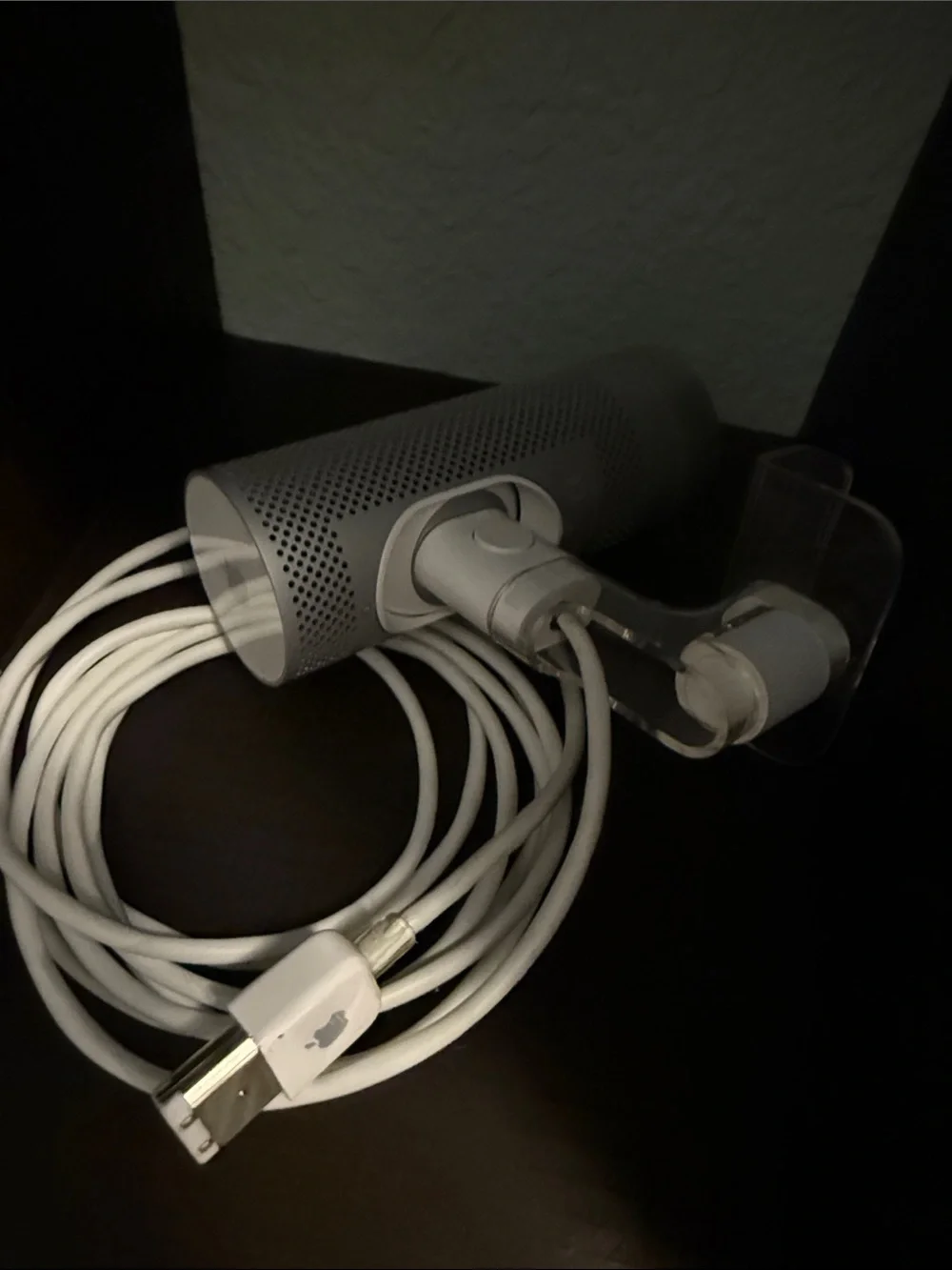 Apple iSight FireWire Webcam (circa 2006) Collectable